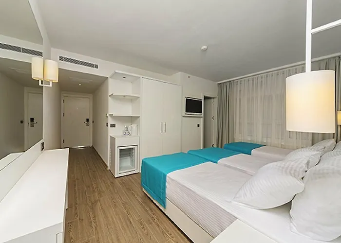 Poseidon - Adult Only 4* מרמריס