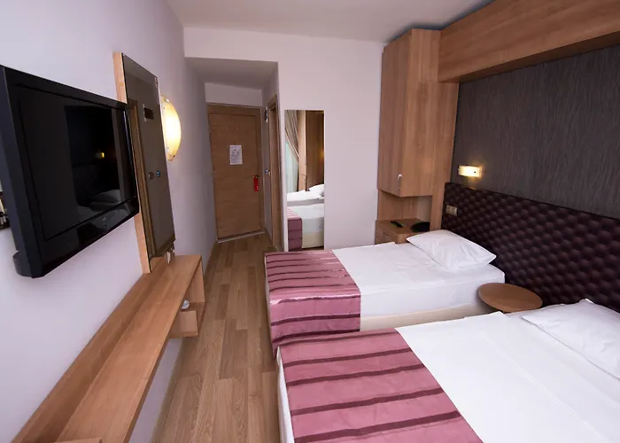 Hotel Poseidon - Adult Only 4*